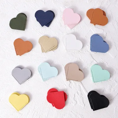 New Simple Handmade PU Leather Love Heart Bookbinder Creative Gift Mini Student Bookmark