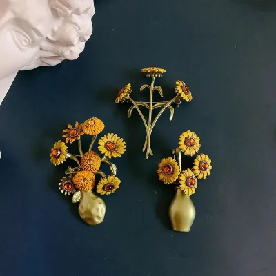 Retro Sunflower Vase Brooches for Women Autumn Winter Plant Brooch Party Bouquet Brooch Accessories Gifts