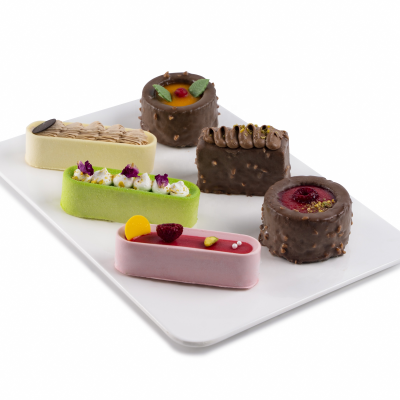Best Selling Wholesale Cheesecake Restaurant Buffet Desserts Simple Birthday Cake Chocolate Chip Cookie Cake