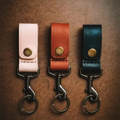 Personalized Custom Logos Creative Retro Keychain with Cowhide Design Leather Key Ring with Custom Logo Gift Idea