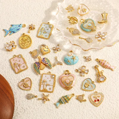 PVD Gold Plated Oil Drop Crystal Guitar Starfish Flower Turtle Coral Shell Conch Charms Pendants for DIY Jewelry Making