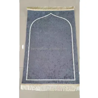 Lpwer Price Antislippry Haji Sejadah Turkish Style Sejadah Prayer Mat for Muslim Rug for Eid Murack Festivals