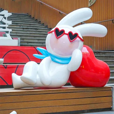 White Rabbit Statue Commercial Mall Decoration Customizable Fiberglass Children's Play Sculptures Community Parks Deco