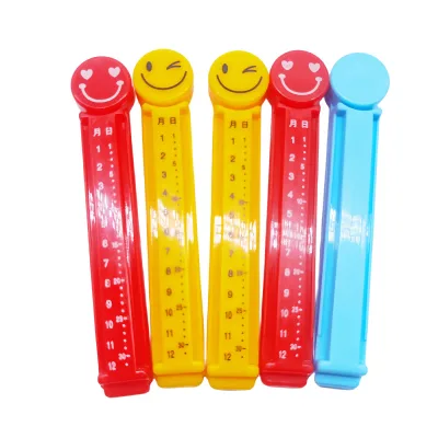 Customizable Color Cartoon Cute Sealing Clip  Plastic smiley Snack Bag Sealing Clip Multi-function Moisture-proof Sealing Clip
