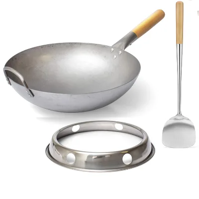 Professional Chinese  Hammered Cooking Wok With Wood Handle Carbon Steel Wok