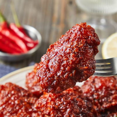 Hot Selling BRC Certified Chicken Leg Meat Chicken Wings Spicy Falvor Crispy Fried Chicken With Butter