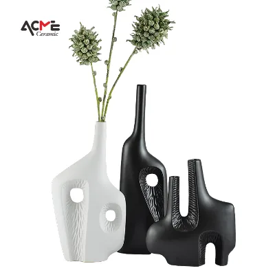 Handmade Art Porcelain Vase Decoration Ceramic Craft Decoration Unique Shape Design Vase for Home Decor