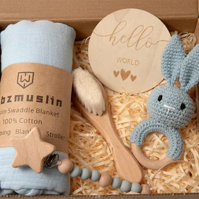 Factory Wholesale/OEM Baby Toy Gift Box Newborn Gift Blanket Swaddle Rattle Pacifier Chain Cotton Brush Gift Set Box Packaging