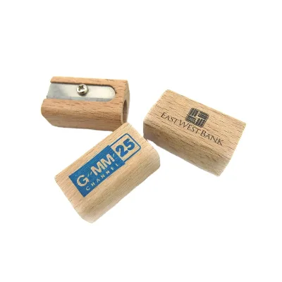 Classic Wooden Pencil Sharpener Portable Manual Pencil Sharpener for Standard Pencils,Durable Handheld for School Home Office