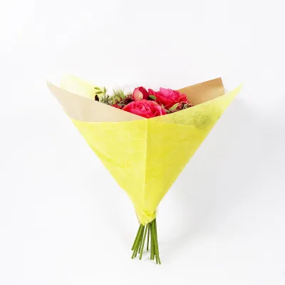 Customized Printed Sustainable Decorative Non Woven Flower Sleeves With Kraft Paper for Floral Packaging