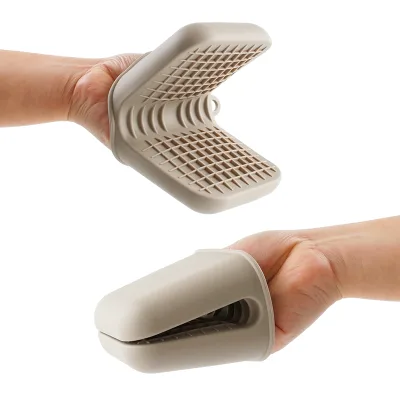 Mini Silicone Oven Mitts Set Oven Mitts Heat Insulation for Kitchen Mini Oven Hand Clips