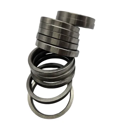 Engine Valve Seat Material Diesel Engine Spare Parts 3940152 5300834 3968074 5367376 Cylinder Head Valve Seat Insert