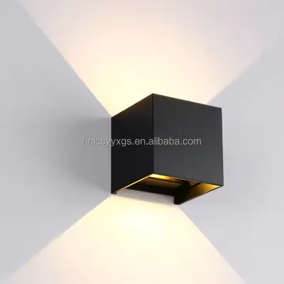 Hot Sale Modern Outdoor Square LED Wall Light Cube Design with Waterproof & Adjustable Angle Feature up Down Lighting for Garden