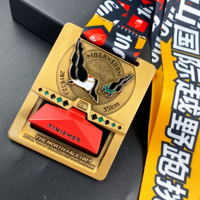 Special Medal with Bells Custom Metal Medals