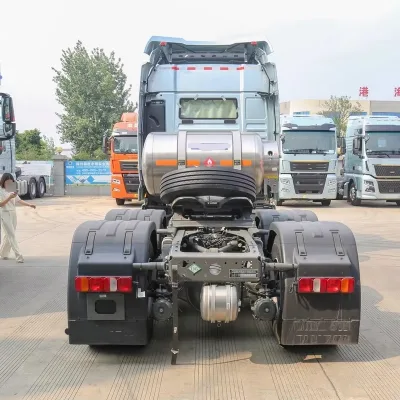 Gasoline Tractor Truck G7S 6x4 Gasoline Prime Mover Fuel Efficient Long Haul Transport Truck Highway Cargo