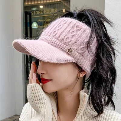 Empty Top Sports Knitted Hat, Women's Ponytail Duckbill Hat, Versatile in Autumn and Winter, With Plush Outdoor Woolen Hat