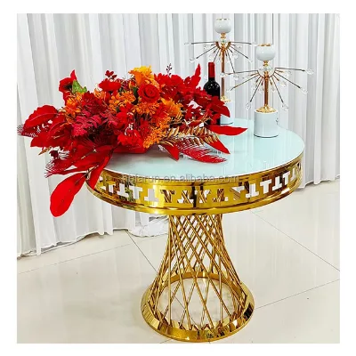 New Design Luxury Design Wedding Decoration Gold Stainless Steel Cake  Table  for Event Decor
