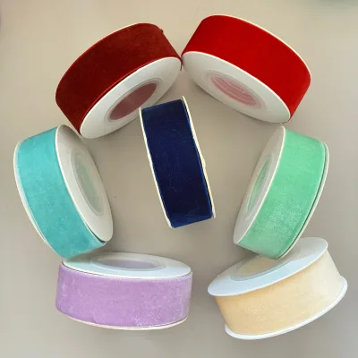 Velvet Ribbon Roll Custom Luxury 1Inch 25mm Wide Christmas Wreath Bow Custom Logo Handmade Bow Velvet Fabric for Gift Wrapping