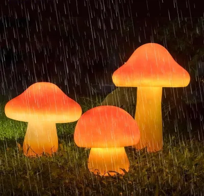 Customized Simulated Luminescent Mushroom Lamp Durable Plastic+resin Material Christmas Outdoor Solar Powered Decorative