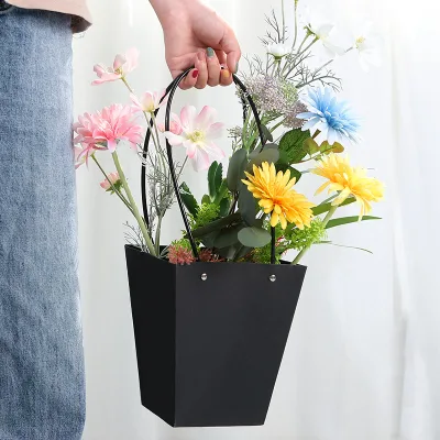 Eco Friendly Kraft Paperboard Bag for Flower Arrangement Portable Rectangular Box for Flower Gift Art Class Gift Box