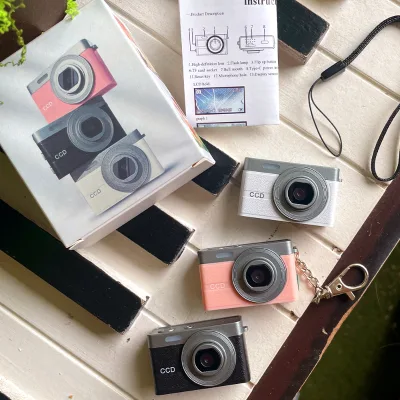 Three Color Optional Small Cute Retro Style Mini Practical 20MP 1080P HD Video 120 Wide Angle Thumb Bag Portable Camera