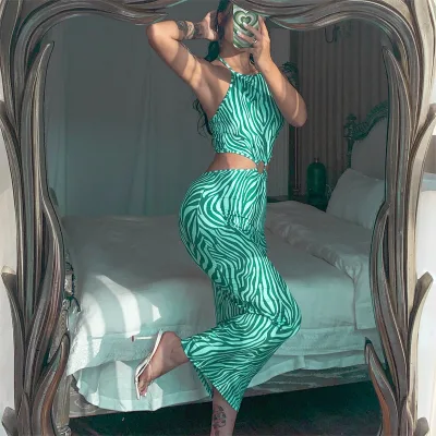 Fashion print backless niche design sense halter neck sleeveless skirt cover buttock dress