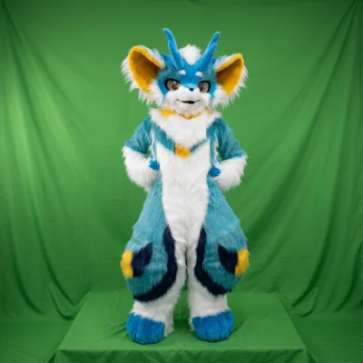 Factory-customized High-quality and High-fidelity Animal Mascot Clothing with a Realistic Plush Feel Film & TV Costume Design