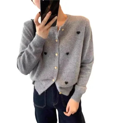 2024 Early Summer New Korean Women's Solid Color V-Neck Knitted Cardigan Sweater Casual Summer Coat