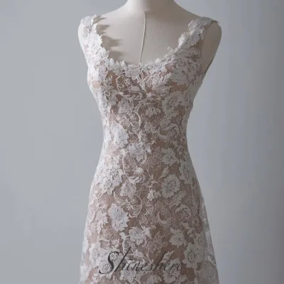 New Collection Beautiful Dress for Spring and Summer Fashion Sleeveless High Quality Lace Wedding Dress