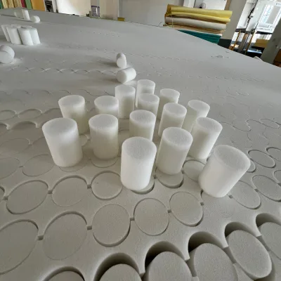 High Resilience Foam 30-35kg/m Density 50 Hardness IFD 40% 160N for Hotel Use
