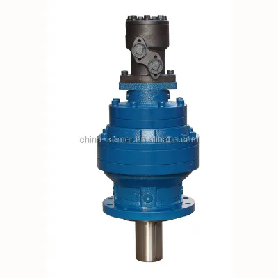 PEKA 303 Planetary Gearbox Reducer Hydraulic Motors Iron Housing 3.6-2900 Ratio 3500 N.m Output Torque ISO9001 Certified Flange