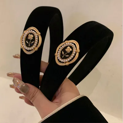 Elegant Lady Style HeadbandVelvet Rose Bow Hair Hoop Non-slip Press Headband Elegant Hair Decoration