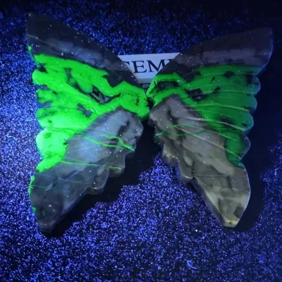 Wholesale Natural Volcanic Stone Agate butterfly Crystal Carved Healing Stone