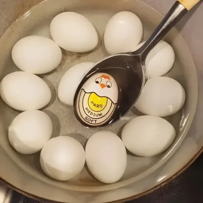 1 Color Changing Timer, Hard/medium Soft/soft Doneness Indication With Cute Cartoon Face, Kitchen Tools, Suitable Boiling Eggs
