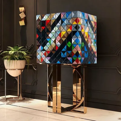 Furnistyle Luxury Designer Customized Colorful Handmade Wood Painting Decorative Storage Wine Cabinet
