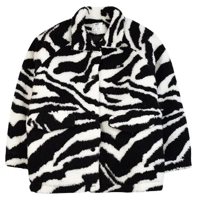 Thicken New Couples Faux Lamb Fur Breathable Zipper Closure Jacket for Women Winter Plush Standard Patchwork Pattern Coat or Men