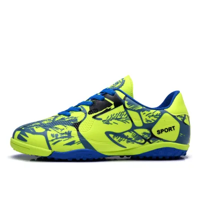 Direct Sales of Football Shoes with Broken Nails for Professional Match Football Shoes Training
