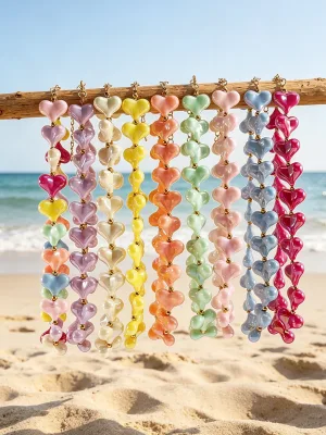 Hot Selling Candy Color Resin Heart Beaded Necklace Glossy Love Bead Collarbone Chain Women Beach Vacation Sweet