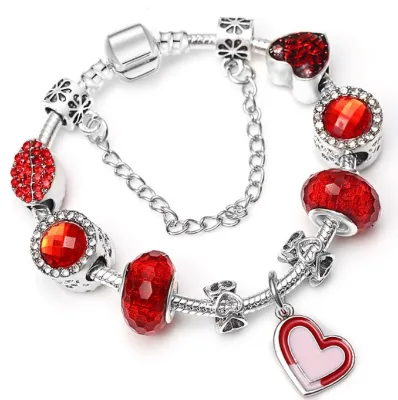 DIY Charm Bracelet Making Beads Kit Lip and Heart Charm Bracelet  for Women Pata dora