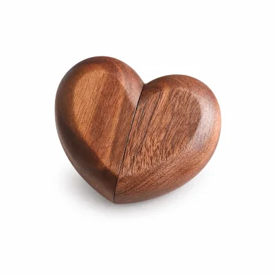 Portable Heart-Shaped Walnut Wood Ring Box Proposal Engagement Jewelry Storage Case Personalized Small Travel Keepsake