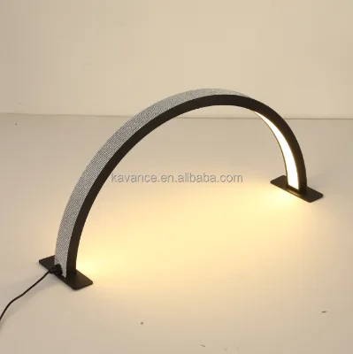 Hot Sale Led Nail Lamp Direct Source Desk Moon Led Nail Fill Light New Design Nail Salon Equipment
