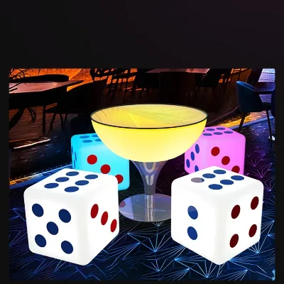New Bar Nightclub Luxury White Plastic Cube Seating Led Dice Stool 30cm-40cm-50cm-60cm Outdoor Pub Light up Dice Furniture