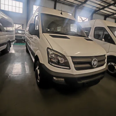 5.9m Public Transport Minibus Euro 4 Gasoline Multi Purpose Van 130km/h LHD RHD Available
