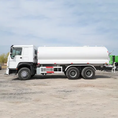 China Supplier Street Water Spray Truck/sprinkler Water Tank Truck Plant Watering Truck With Best Brand