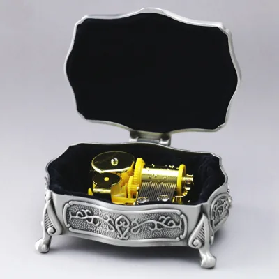 European-style Relief Music Box Retro Metal Spring-shaped Music Box Sky City Creative Birthday Gift