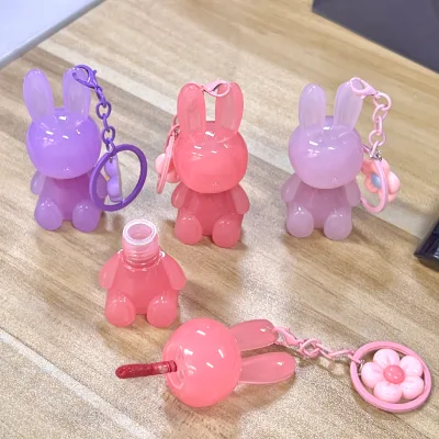 Rabbit Tube Cute Keychain Design Clear Lip Gloss Make Your Logo Pocket Size Easy Carrying Moisturizing Fruit Flavor Lip Oil