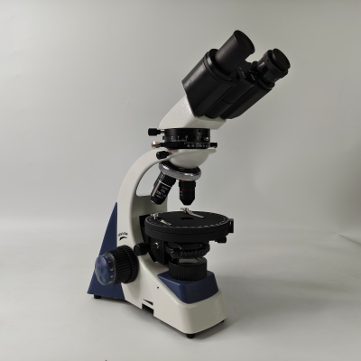 Microscope