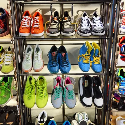 International Branded Sport Used Shoes Wholesale From USA