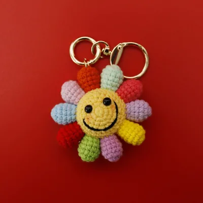 Handmade Crochet Rainbow Sunflower Keychain Colorful Yarn Flower Charm Cute Bag Pendant Gift Wholesale