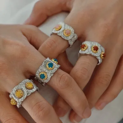 Exquisite Shell Gemstone Ring for Women Vintage Style Flower Design Gold Plated Anniversary